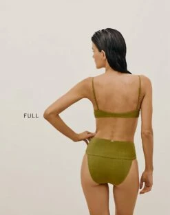 Jessica Hot Pant Bottom - Avocado 13 Jessica Hot Pant Bottom - Avocado -Vix Paula Hermanny Sales Shop JESSICAHOTPANTS BACK FULL 1 1