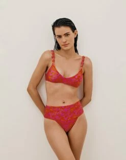 Jessica Hot Pant Bottom - Kensi -Vix Paula Hermanny Sales Shop JESSICAHOTPANTS FRONT 3a2dc9e3 faa9 4c91 b6e6 3b1419f35805 1