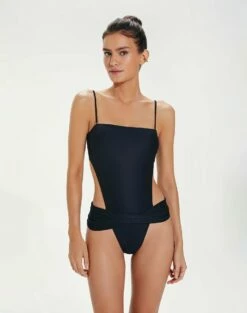 Kieza One Piece - Black -Vix Paula Hermanny Sales Shop KiezaOnePiece front 1 1