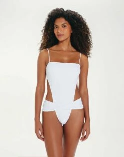 Kieza One Piece - White 10 Kieza One Piece - White -Vix Paula Hermanny Sales Shop KiezaOnePiece front 1 a6b8d6d9 30d1 4113 93b2 64fcc76cd957
