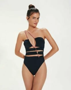 Zaila One Piece - Black