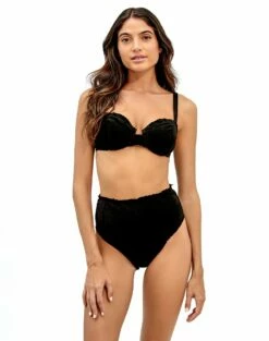 Scales Nissi Top - Black 15 Scales Nissi Top - Black -Vix Paula Hermanny Sales Shop black scales nissi bikini 4accba73 e7af 4163 bce1 62a4071e5f17